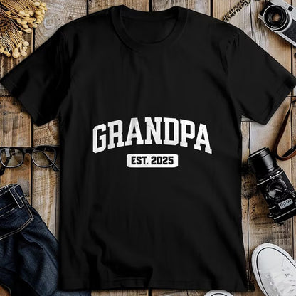Best Grandpa Shirt, Proud Grandpa Unisex T-Shirt/Hoodie/Sweatshirt HLT00 - Promoted to Grandpa 2025 Grandfather Pregnancy Announcement T-Shirt