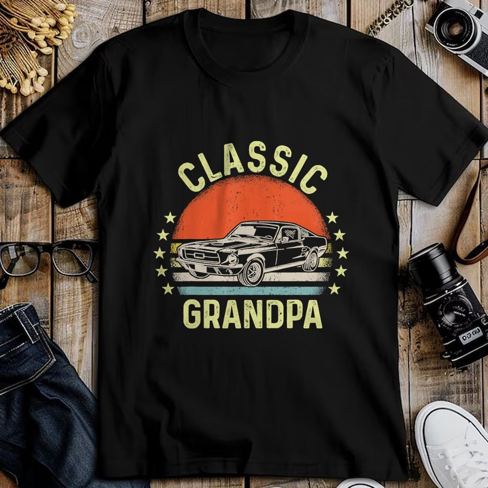 Best Grandpa Shirt, Proud Grandpa Unisex T-Shirt/Hoodie/Sweatshirt HLT00 - Funny Grandpa Classic Car Graphic Vintage Retro T-Shirt