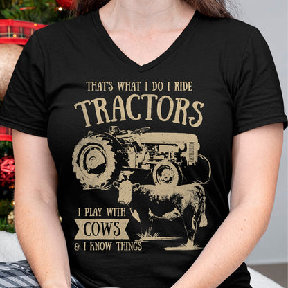 Best Farmer Life Shirt, Funny Farmer UnisexT-Shirt/Hoodie/Sweatshirt HLT00 - Thats What I Do I Ride Tractors Funny Farmer Cowboy Gift T-Shirt Small
