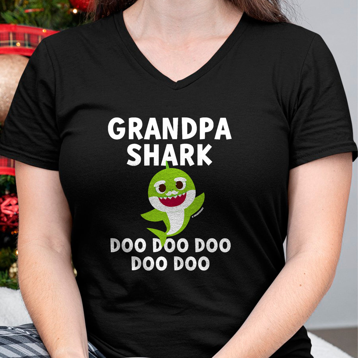 Best Grandpa Shirt, Proud Grandpa Unisex T-Shirt/Hoodie/Sweatshirt HLT00 - Pinkfong Grandpa Shark Official T-shirt T-Shirt (1)