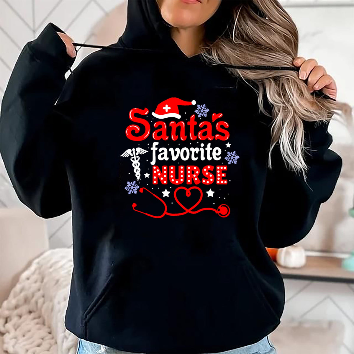 Funny Nurse Shirt, Nurse Unisex T-Shirt/Hoodie/Sweatshirt HLT00 - Santa's Favorite Nurse Christmas Short Sleeve T-Shirt (1)