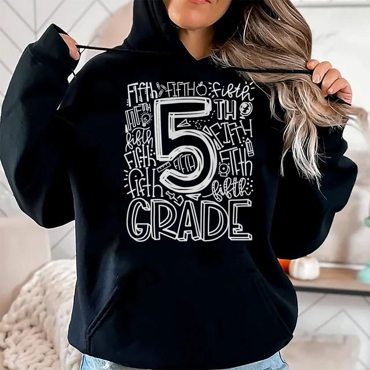Best Teacher Shirt, Funny Teacher UnisexT-Shirt/Hoodie/Sweatshirt HLT00 - 5th Grade Teacher Shirts Typography Team Fifth Grade Back to School Tees T Shirts