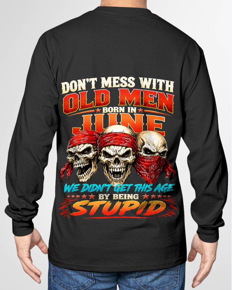 JUNE, DON'T MESS WITH OLD MEN - SHIRT FOR MAN - KIEN06 (SKU2608-173-06)
